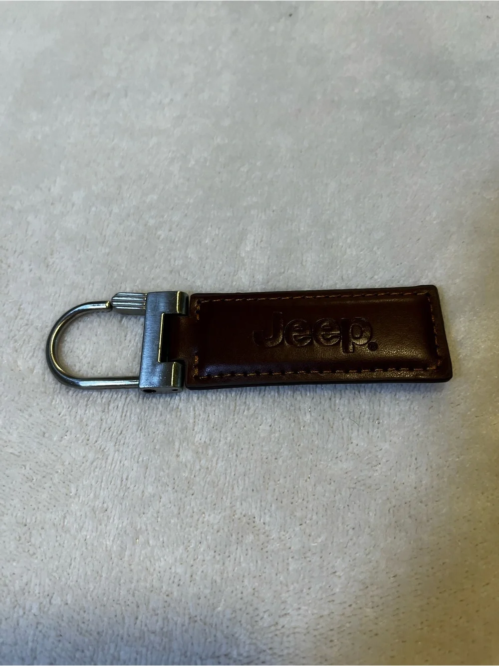 Jeep Brown Leather & Silver Metal Keychain Key Fob Logo Accessory